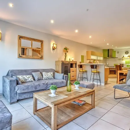Les Terrasses De Bredanne Holiday home *